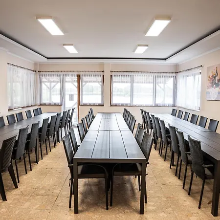 Apartament Szelid Gyoengye Dunapataj